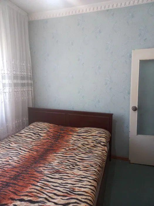 Срочно продаю 3-х комнатную квартиру на Сергели 4