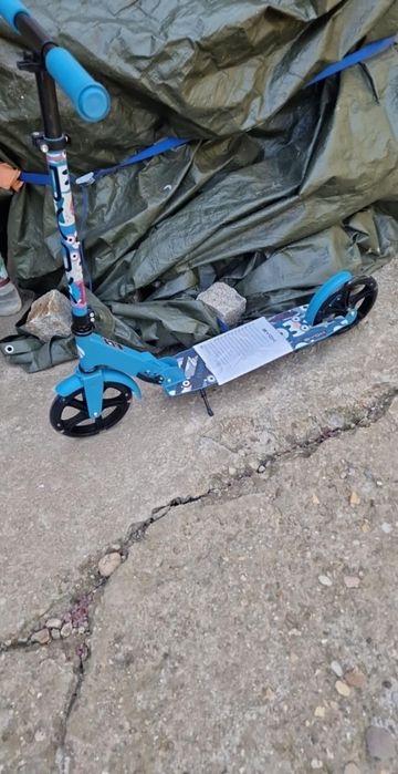 Byox Тротинетка Monster син
0.0 от 5 (0)