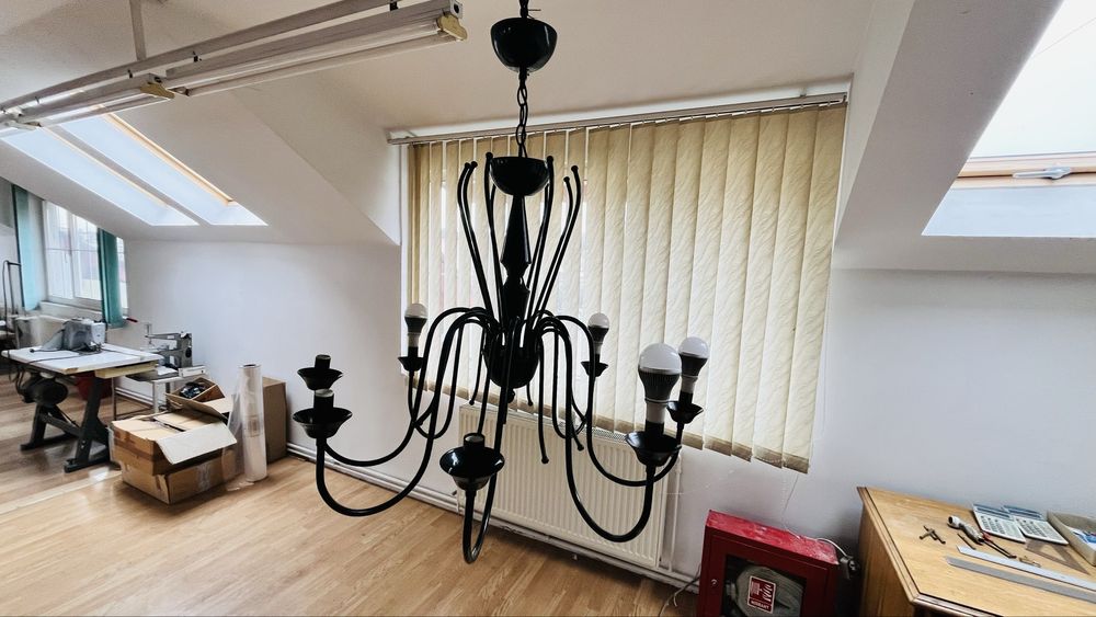 Candelabru modern becuri led incluse