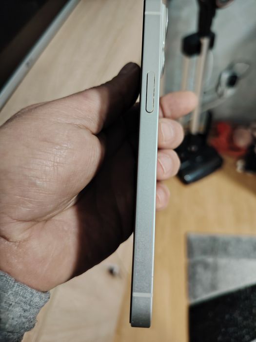 iPhone 14..128gb