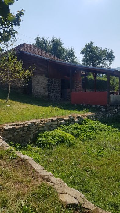 Продава се Хотел в с. Раненци, Област Кюстендил - 13000 кв.м за 13 €/кв.м - Снимка #1