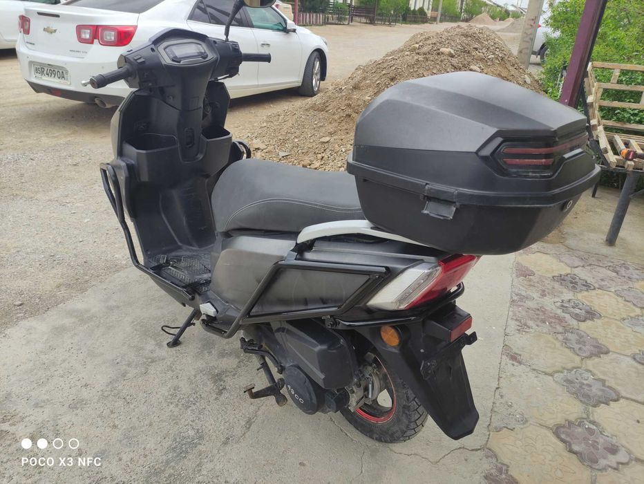 Skuter sotiladi benzinlik yurishi zoʻr