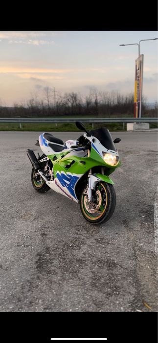 Kawasaki zxr 400 97’ (A2)