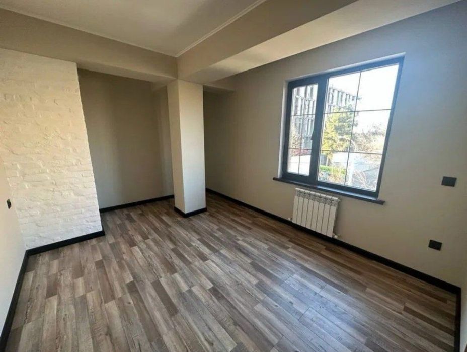 Аренда гостиница 26- комнатная Яккасарайский район 
Яккасарайский