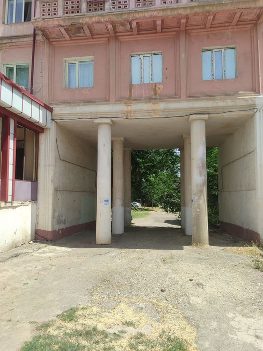 Чирчик.Пятьсотка.183 м2 под детский сад,салон,офис,учебный центр,клуб