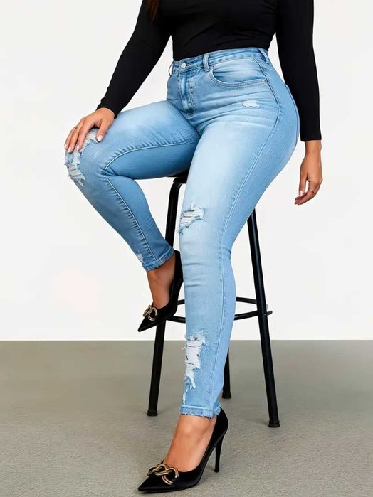 Дамски накъсани дънки