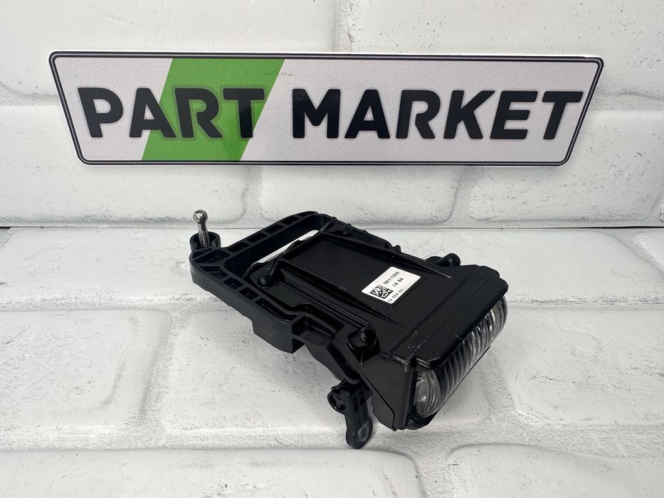 Модул фар AUDI A7 C8 HD MATRIX 0011300