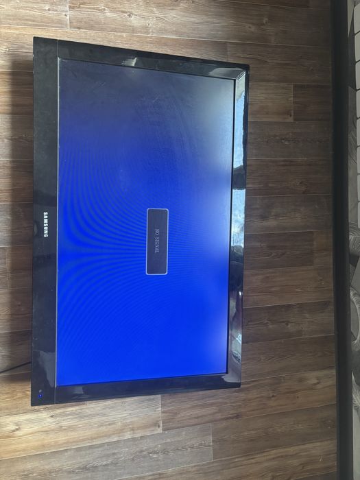 Телевизор Samsung