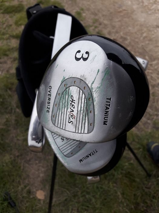 комплект за голф хенес