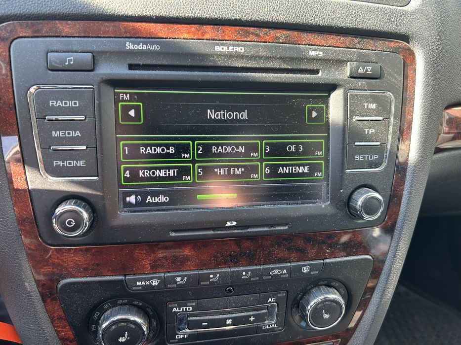 Casetofon Rcd cu modul bluetooth Skoda octavia 2 , superb 2