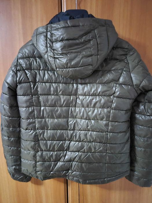 Geaca matlasata pentru femei , de la C&A, kaki, stare impecabila