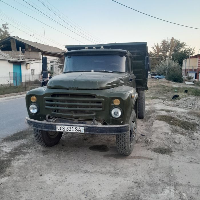 Zil sotiladi varyant ham barter ham bor 1989 yil yurib turgan