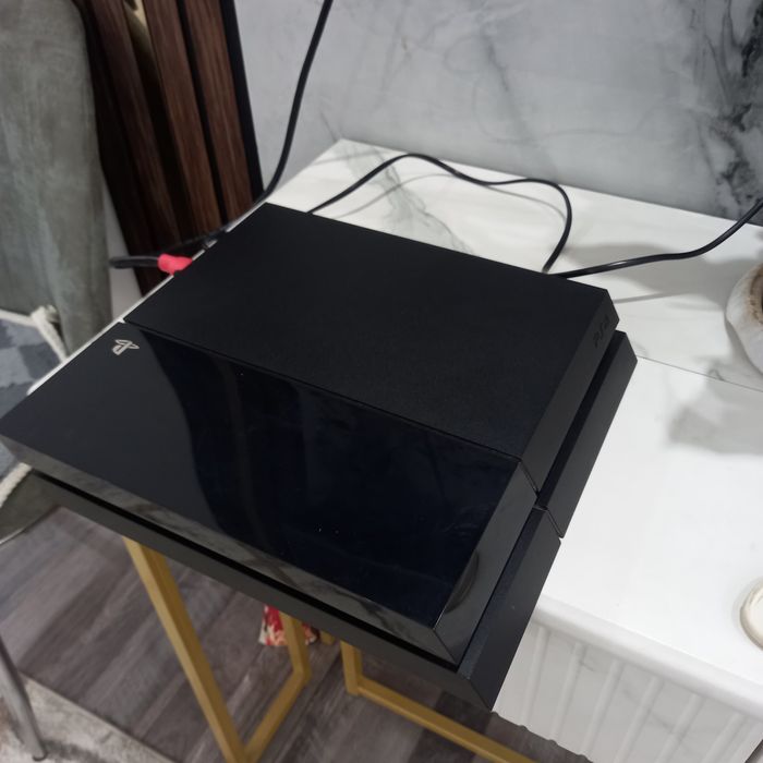 Playstation 4 fat