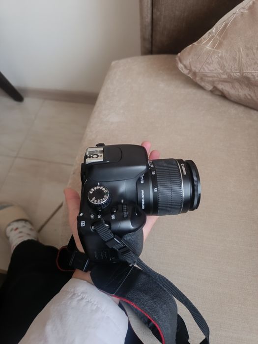 Фотоапарат Canon Eos 550D