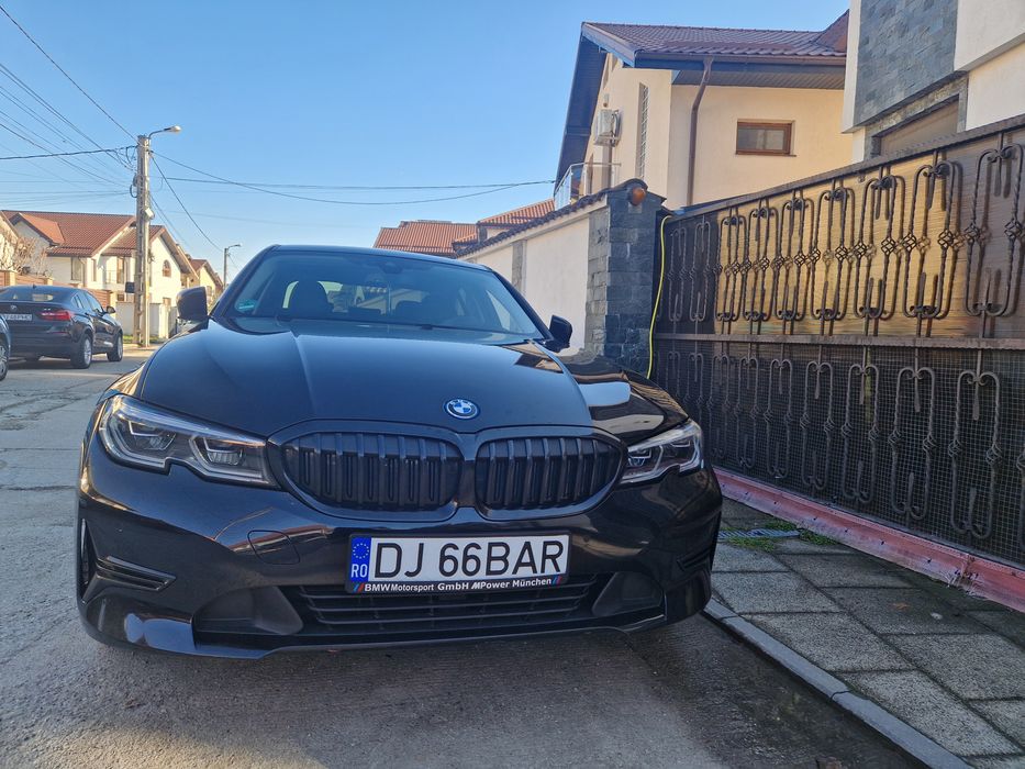 Bmw seria 3 g20 330e Plug in-LASER-HUD-Carlig-Interior M Sport- Full Keyless