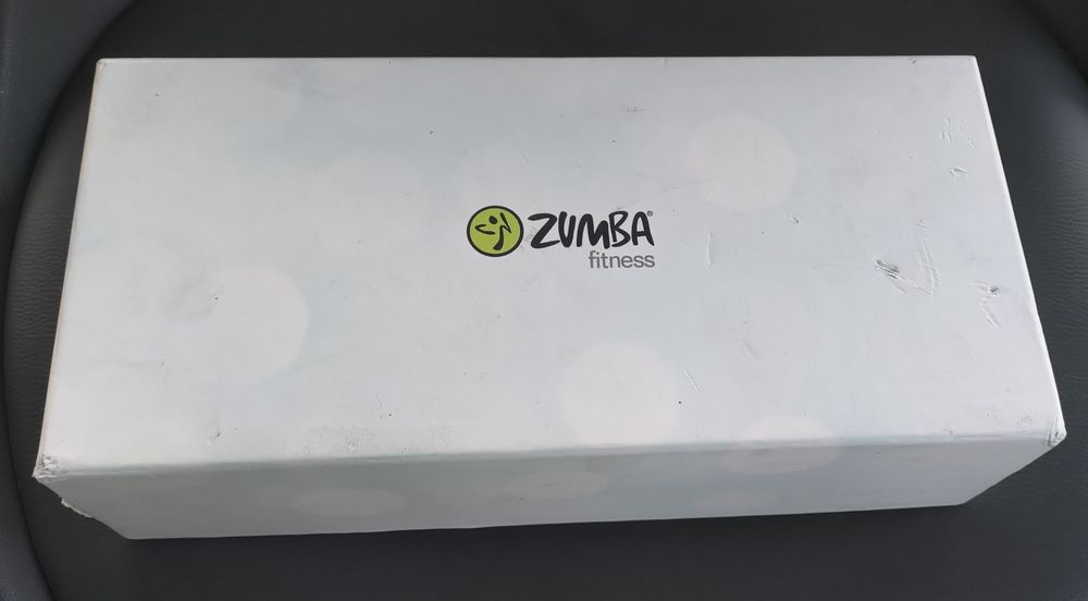 cutie a sistemului de modelare corporală Zumba Fit