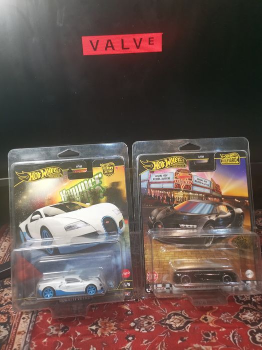 Hot wheels premium