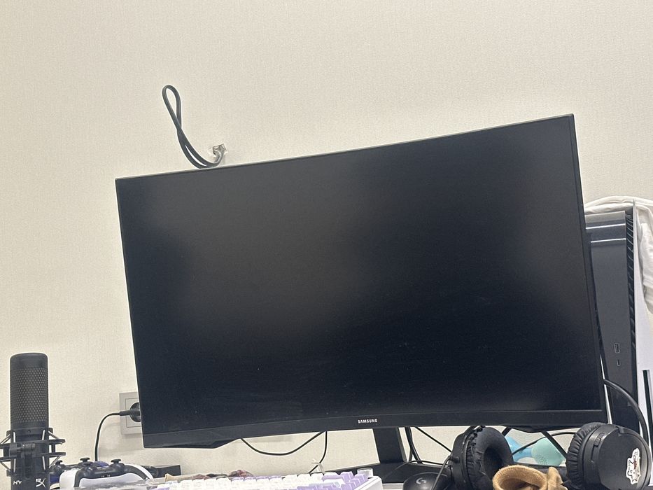 Mонитор Samsung odessey G5 32' 165гц