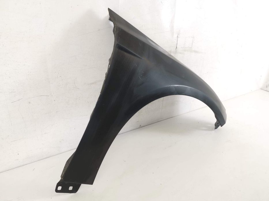 Десен преден калник / Desen preden kalnik Ford Focus 3 [ - ], Focus 3