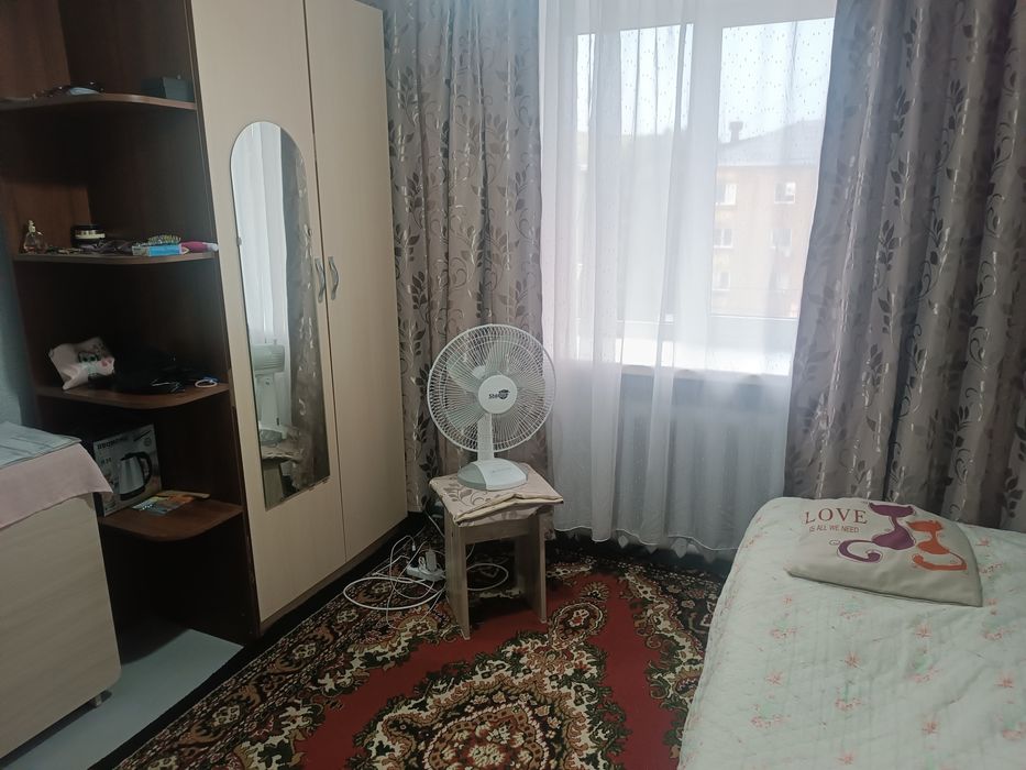 Сдам  комнату  в малосемейном общежитий