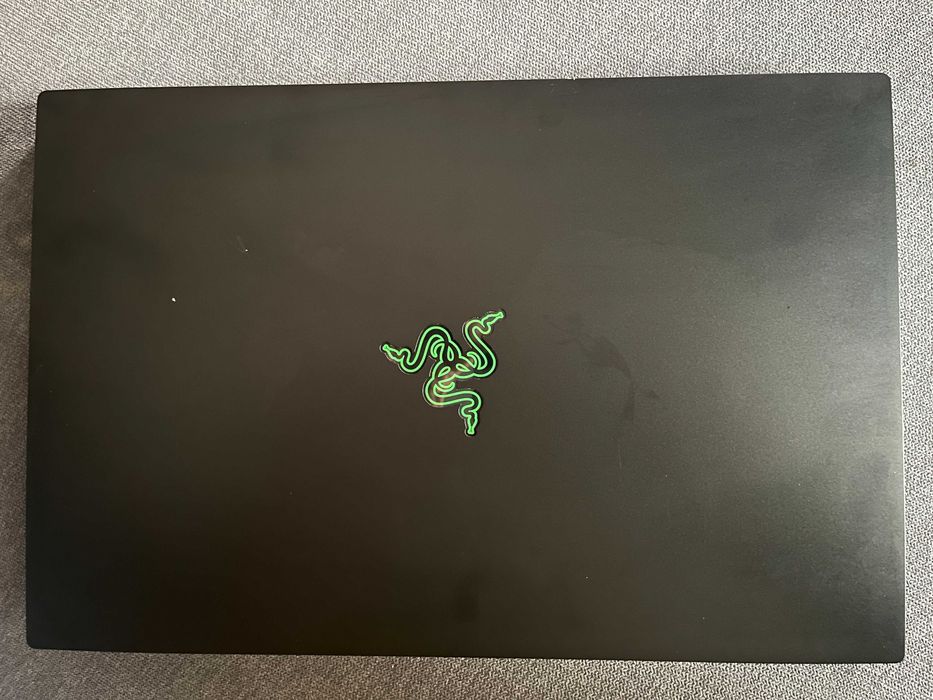 Razer Blade 15 RTX 3070 Intel i7-10750