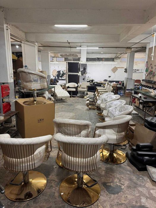 Фризьорски стол с маслен педал .АКЦИЯ!