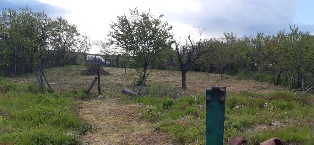 Casa de vanzare în Țigănești de Cris com Brusturi