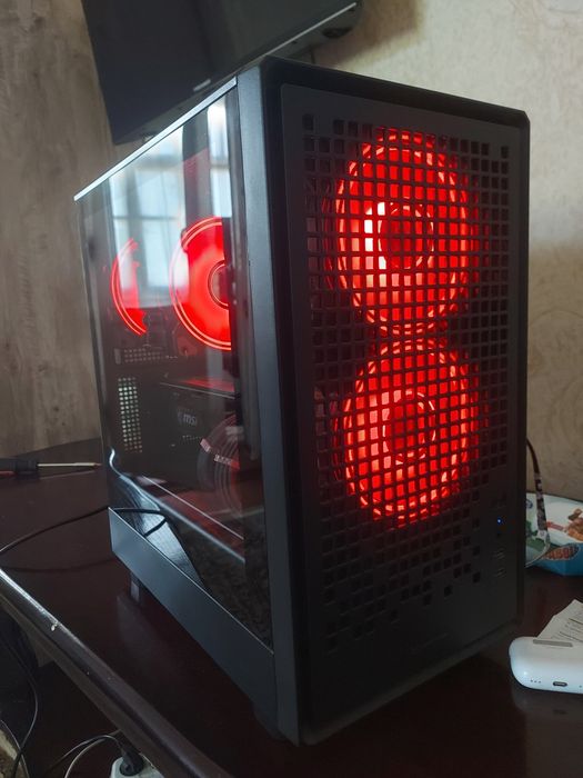 Мощный системник для игр и работы