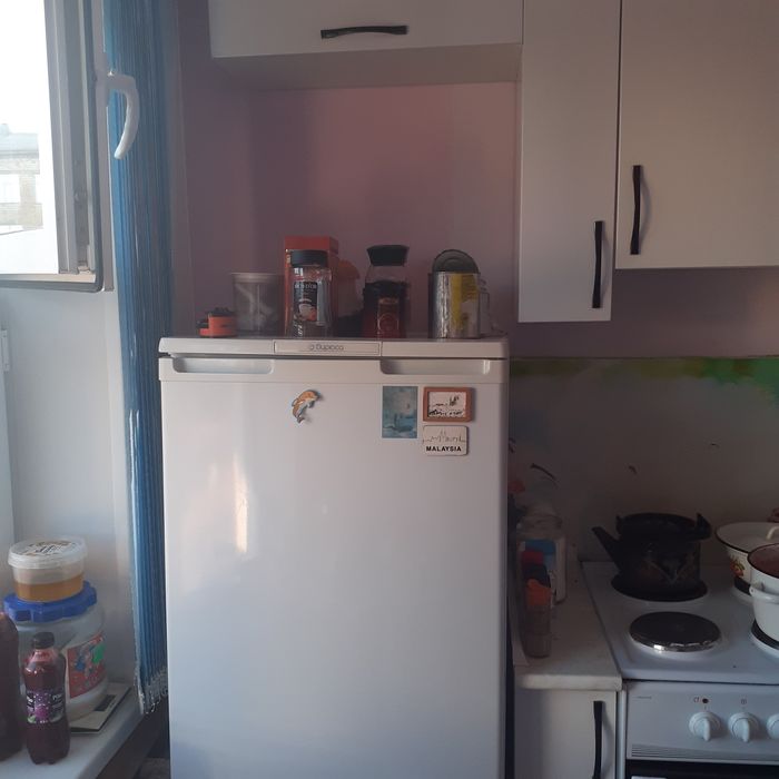 Холодильник белый