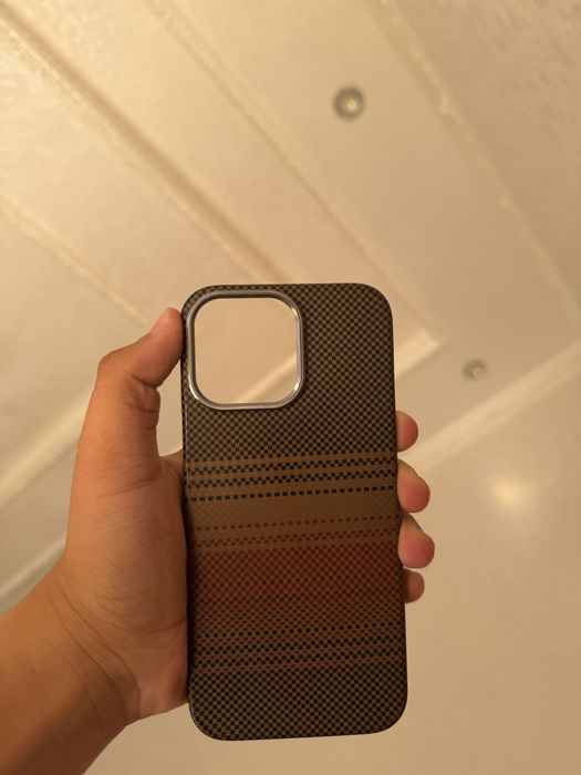 Продаются чехлы для iPhone 16 Pro Max
