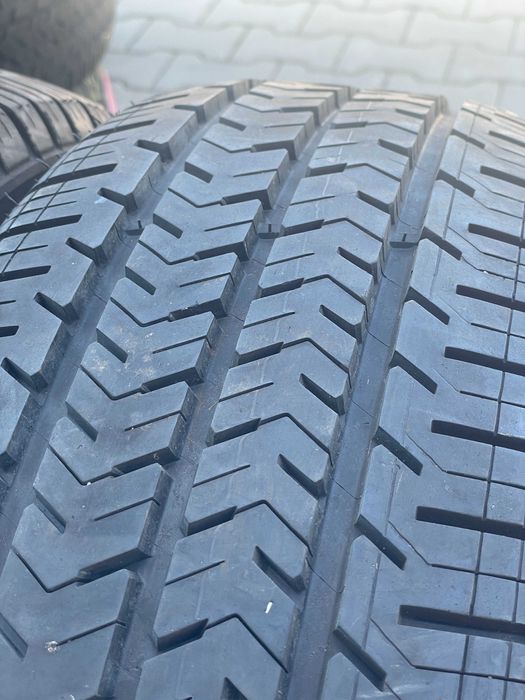 4X 215 60 16C Michelin Agilis 51