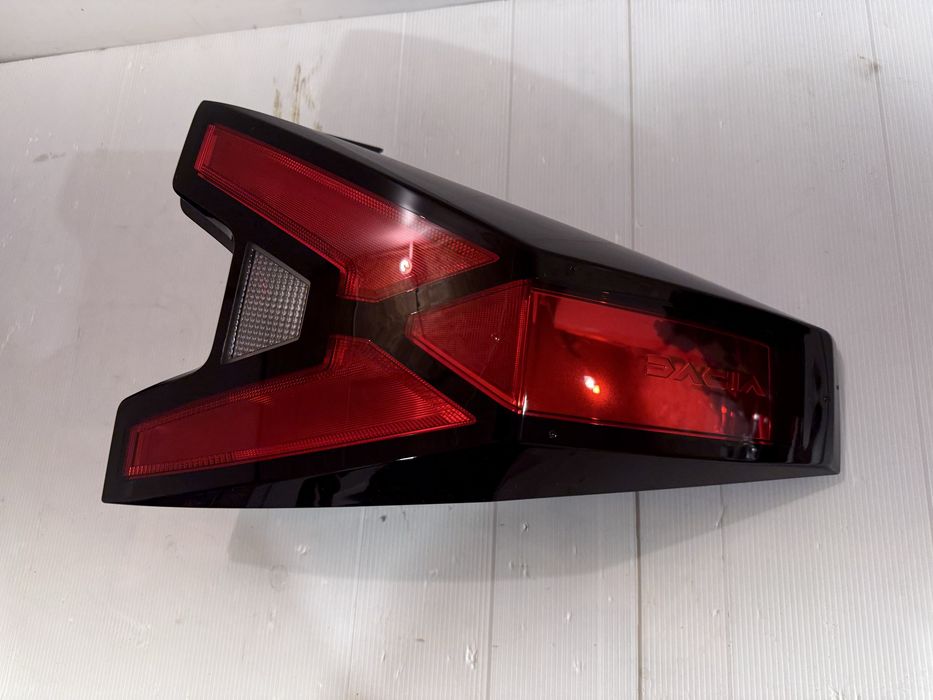 Stop stânga și dreapta Dacia Duster 3 2024/2026 265559174R/265505416R