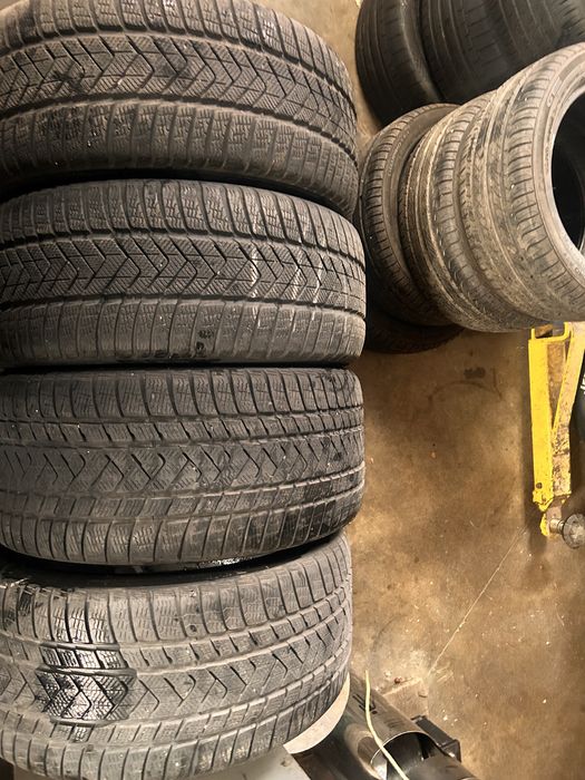 315/35/21 275/40/21 Pirelly