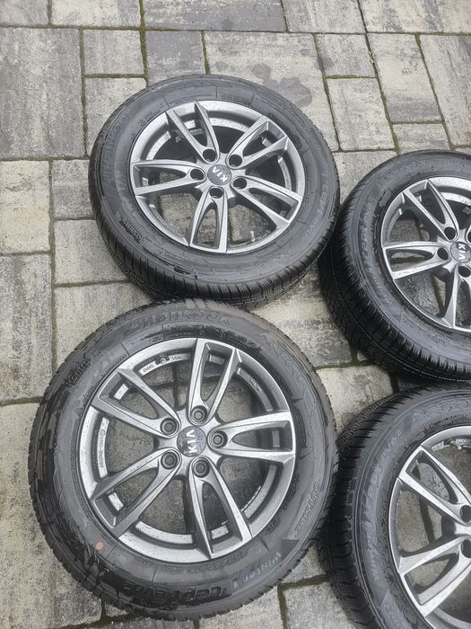 Jante Kia r16 cu cauciucuri de iarna