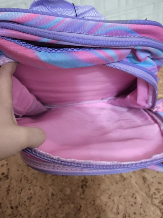 Рюкзак для девочки с 1-4 класс