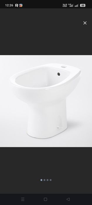 Vând wc,bideu și chiuvetă plus dulăpior și oglinda NOU