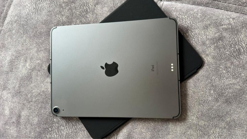 Продам Ipad Air 4 wifi + cellular