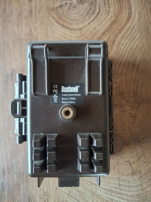 Cameră de vânătoare Bushnell Trophy Cam Brown