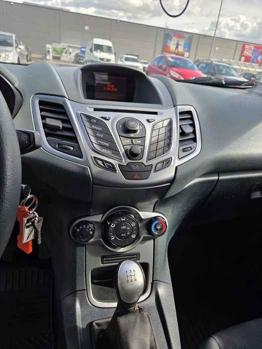 Ford Fiesta 1.6 TDCI Diesel consum redus