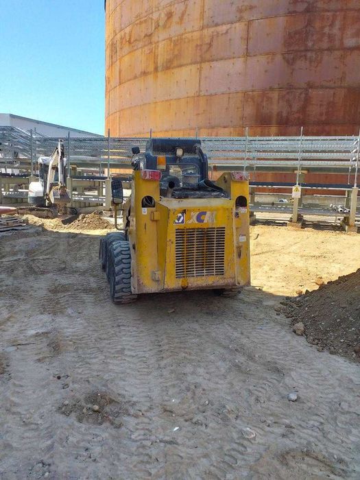 Bobcat мини погрузчик XCMG сотилади