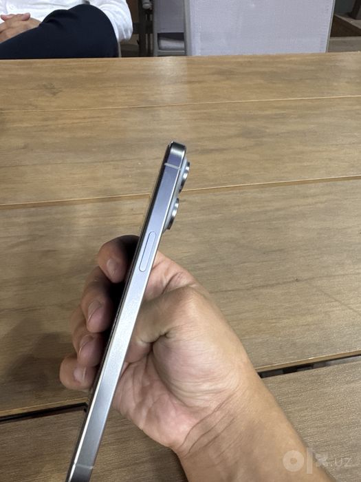 Iphone 15 pro max edilal realni oladgonla tel qilila yoki tg yozilaaaa