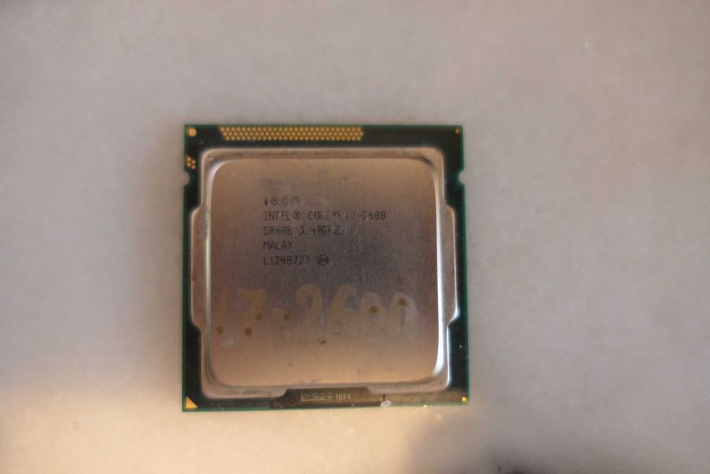 procesor i3 10100f - Componente Laptop-PC la preț mic | OLX.ro