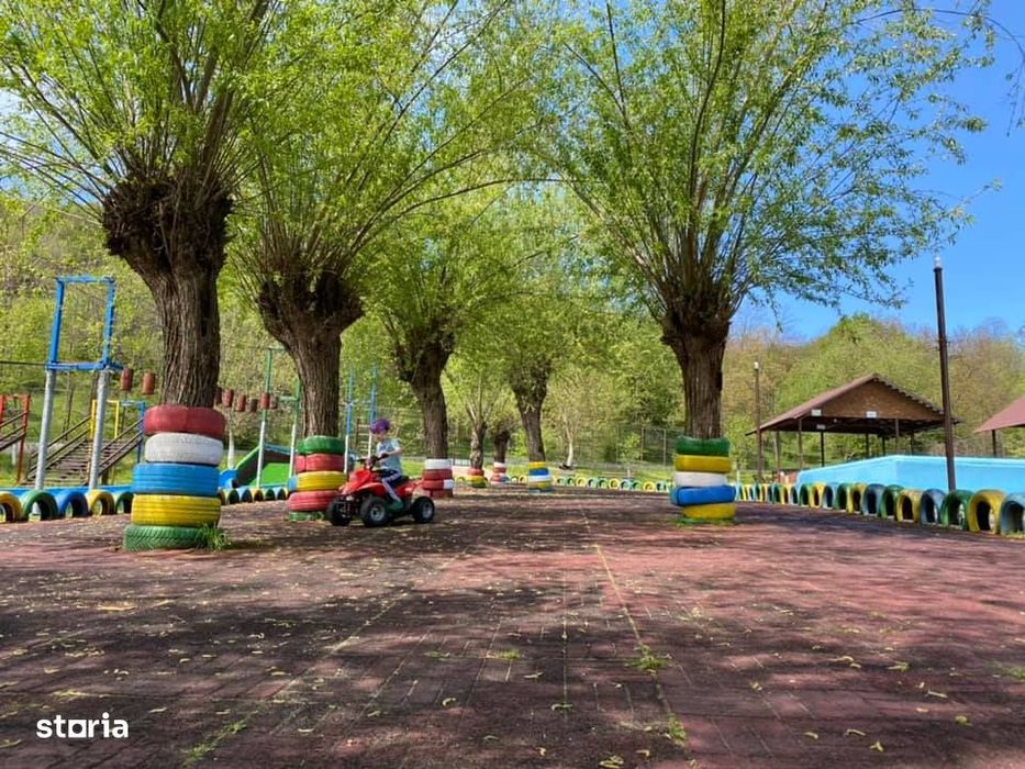 Afacere turistică la cheie: pensiune, parc și restaurant