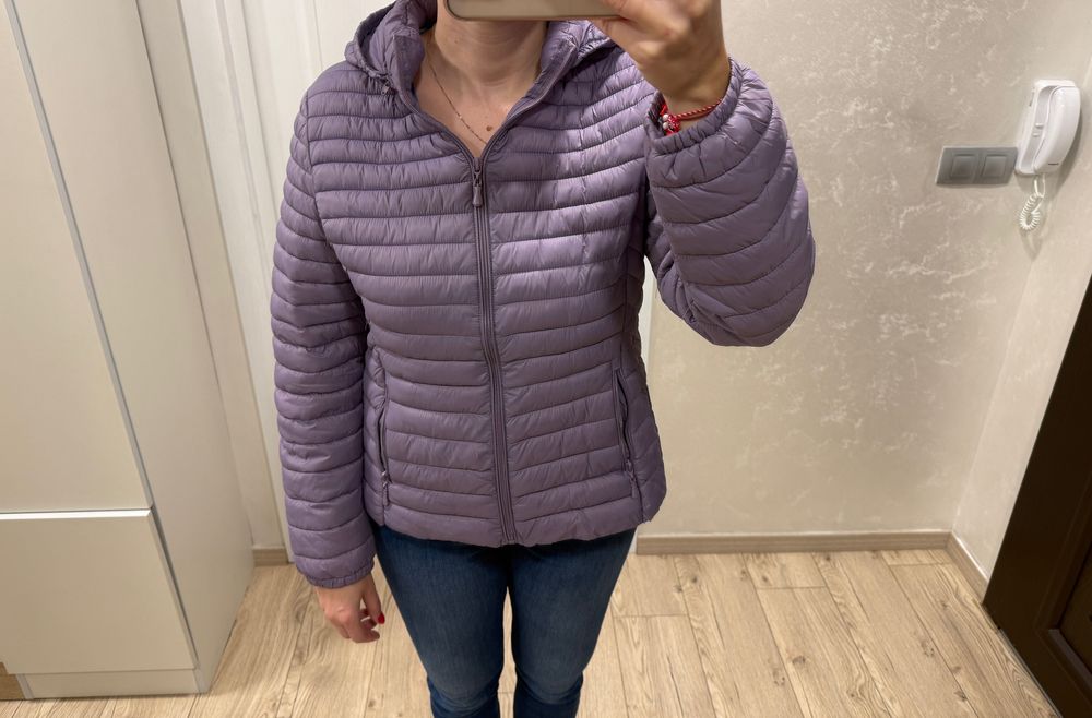 Преходно лилаво яке