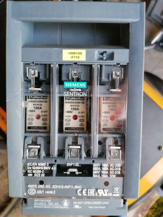 Separator cu sigurante 3NP1133 SIEMENS Sentron