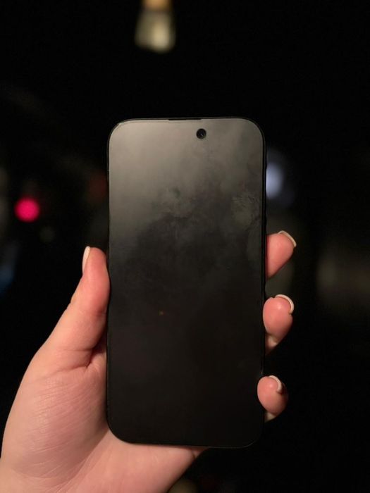 Продам айфон 15