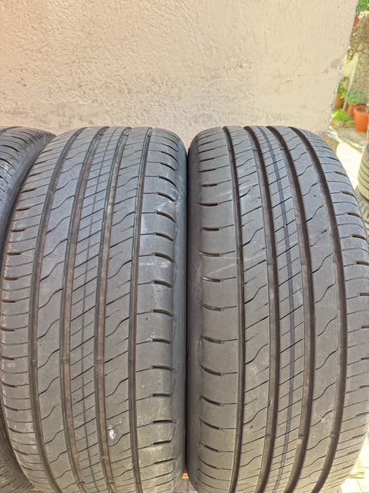 Автомобилни гуми 205 55 16 Goodyear