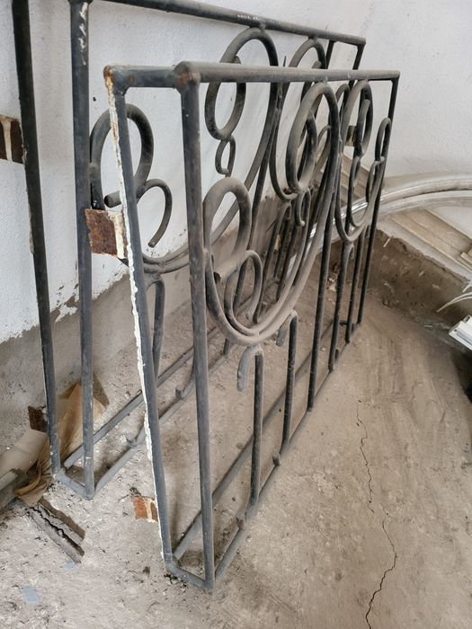 Огорождение, калитка, защита для окон