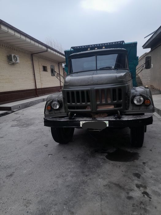 Зил самосвал сотилади