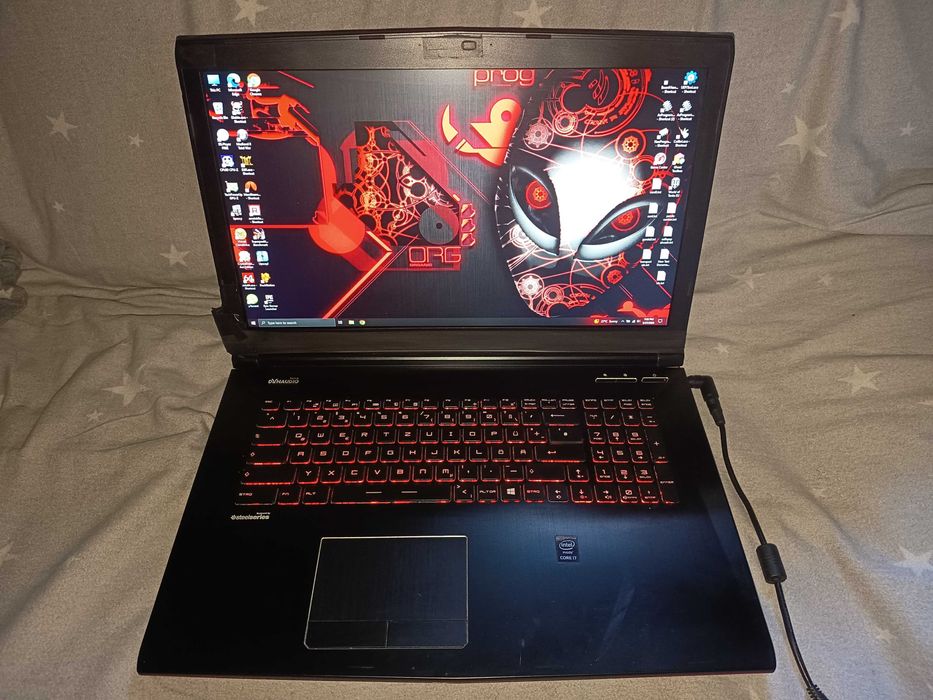 Laptop gaming Msi GE72 core i7 5700HQ, 16gb ram, Gtx 960m, 1tb hard, full hd, tastatura iluminata Steelseries